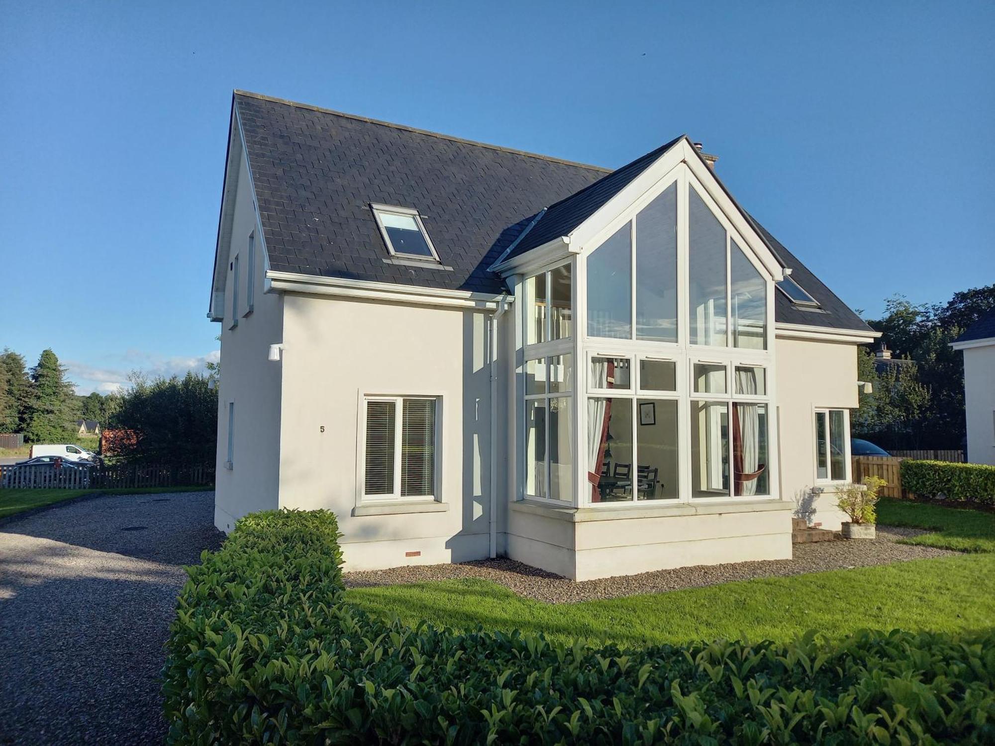 Dovecote Lodge On The 5 Star Lough Erne Resort Ballycassidy Exterior foto